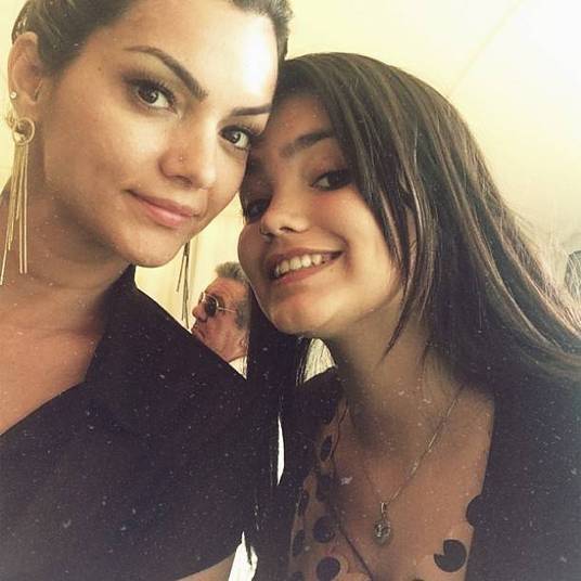 Carisma, beleza e fofura parecem mesmo ser coisas que estão no sangue da família de Kelly Key. Será que Suzanna também seguirá carreira artística como a mãe? Os quase 30 mil fãs que a adolescente tem nas redes sociais iriam adorar!