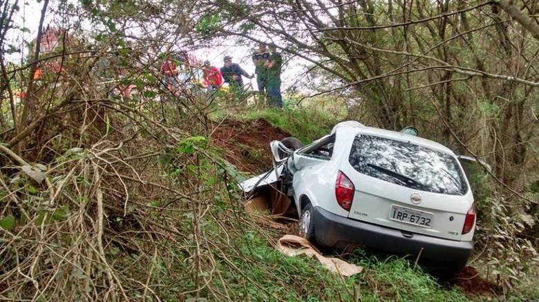 Tarcísio João Schneider, filho de Cleusa Schneider, uma das irmãs de Felipão, faleceu nesta
terça-feira (10) após sofrer um acidente em Passo Fundo, no Rio Grande do Sul