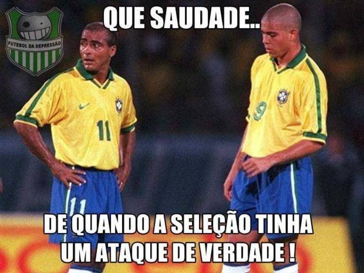 É...