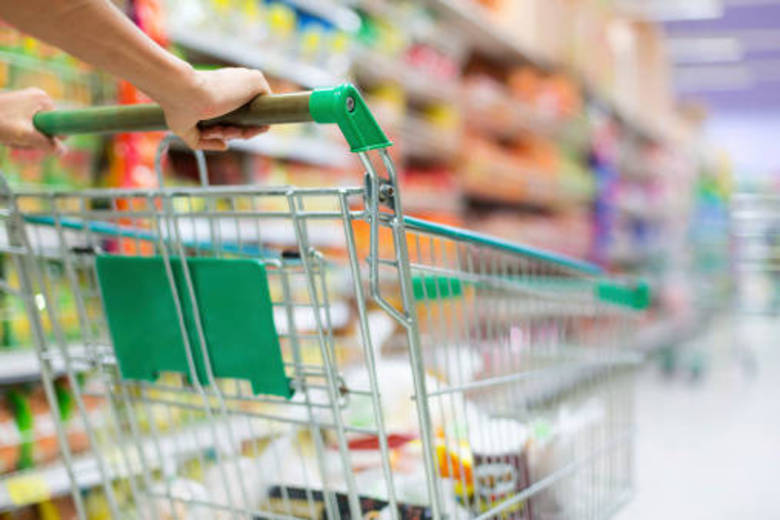 Outra opção para Felipão é arrumar um emprego no supermercado. Antes da Copa, o treinador fez comercial para uma empresa do ramo, o que pode facilitar uma 'boquinha' no setor