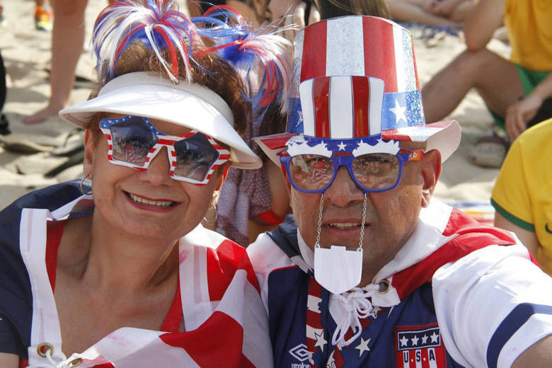 Os americanos têm tido motivos para sorrir nesta Copa. A seleção passou para as oitavas Os americanos têm tido motivos para sorrir nesta Copa. A seleção passou para as oitavas