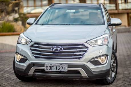Santa Fe: motor 3.3 V6 de 270 cavalos garante bom desempenho