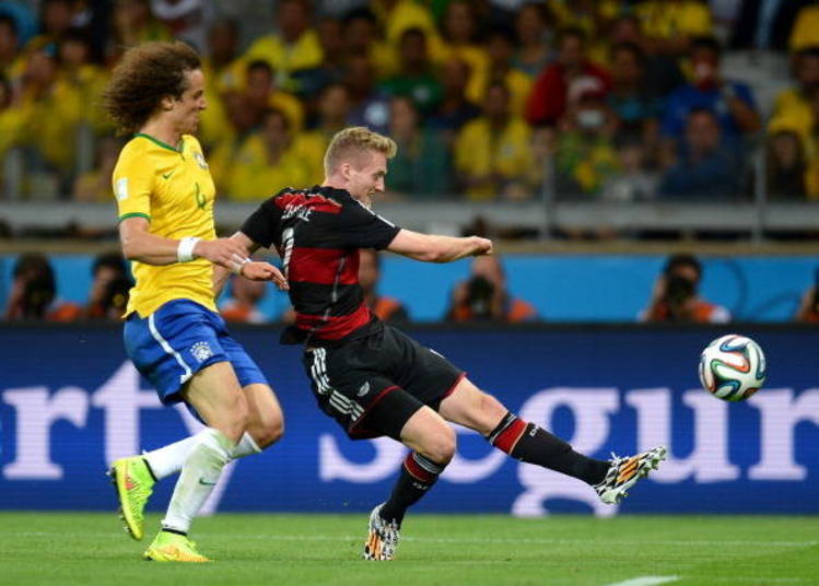 Schürlle chuta no ângulo de Julio César e fecha o caixão brasileiro 