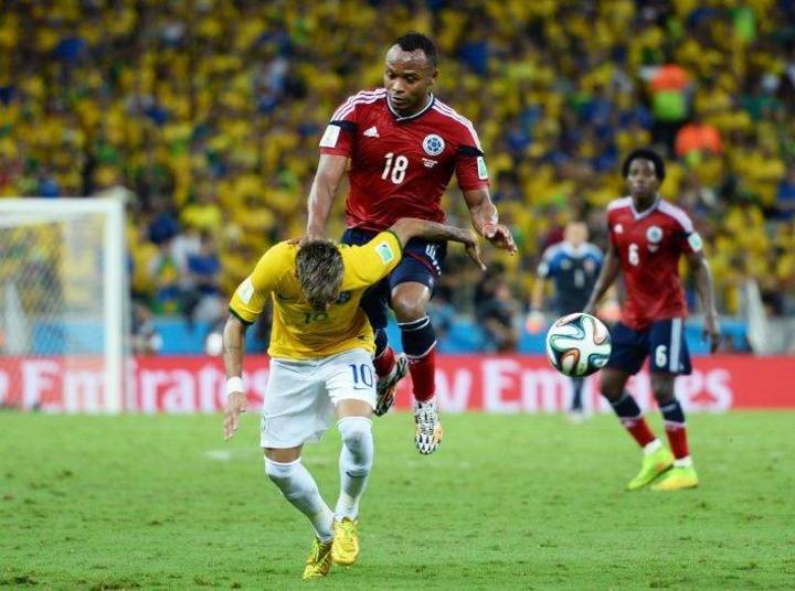Neymar teve sua primeira Copa do Mundo abreviada depois da covarde entrada de Zuñiga. Na ocasião, o Brasil venceu a Colômbia por 2 a 1, ainda nas quartas de final, da competição