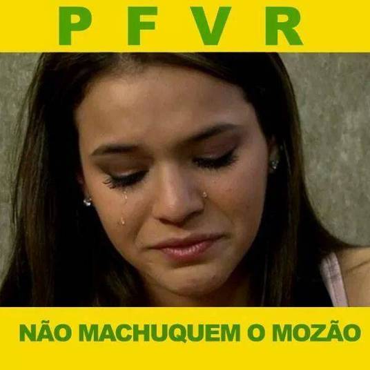 Na entrevista, Bruna falou também sobre aquele polêmico vídeo em que um rapaz supostamente 'solta um pum' perto dela no estádio. Apesar do vídeo ter feito muita gente rir, Bruna não achou legal.— Estávamos indo para os pênaltis, eu estava nervosa, chorando, a Rafa (Rafaella Santos, irmã de Neymar) também, o pai dele... E o cara não parava de me filmar! Ele já estava assim há um tempão. A minha vida, a sua, a dele não muda com uma derrota. Mas as pessoas que estão ali têm seus sonhos, a vida deles é aquilo. Não era momento para fazer gracinha.Bruna se mostrou irritada com o assédio da mídia em cima de seu namoro com Neymar.— Acho surreal as pessoas falarem que a minha vida virou uma novela. Levo uma vida muito normal. O que tem demais em dois jovens namorarem, terminarem e voltarem? Virou um circo!
