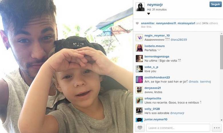 Neymar A questão envolve o filho do jogador, o pequeno Davi Lucca. O médico responsável pelo pré-natal e parto do menino teria afirmado que a quantia do parto não foi paga pelo craque do Barcelona. O médico teria entrado com uma ação na Justiça para receber o dinheiro. Segundo informações, o namorado de Bruna Marquezine e o pai decidiram não pagar pois consideraram abusivo o valor cobrado pelo médico