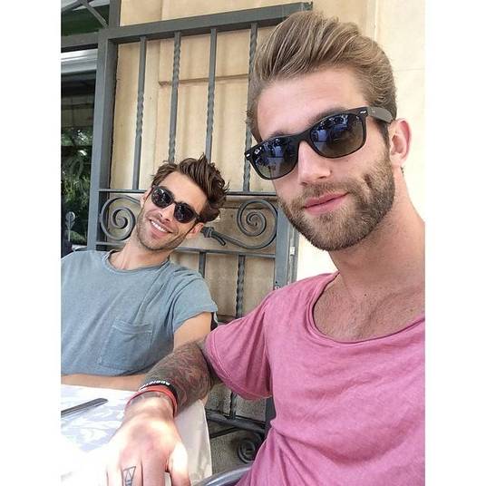 Um dos melhores amigos de Hamann é o modelo espanhol Jon Kortajarena 