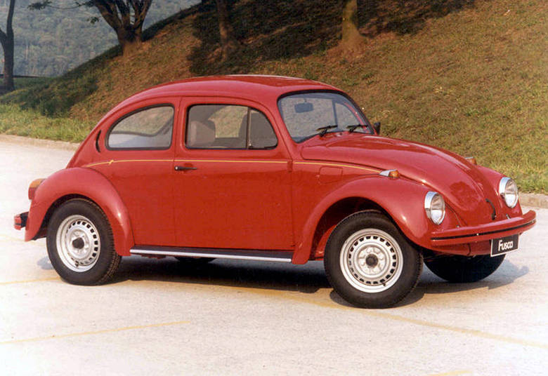 Tiririca informou à Justiça Eleitoral ter um Volkswagen Fusca, ano 1972, avaliado em R$ 8.000