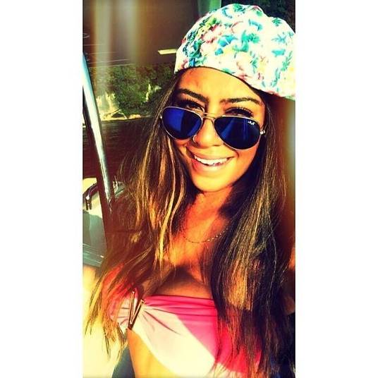 Em outra foto, Rafaella desabafou sobre as críticas. Leia aqui o que ela falou!