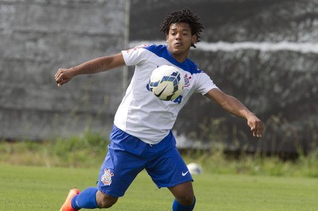 Diretoria confirma que Romarinho pode dar adeus ao Corinthians