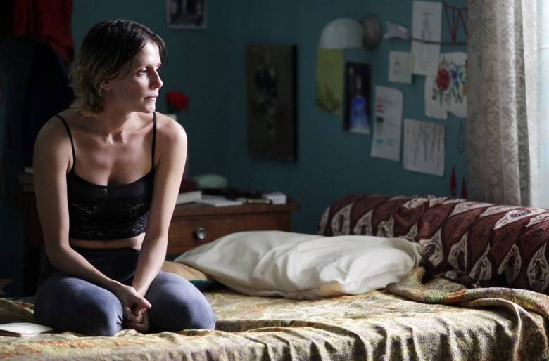 Entrevista exclusiva!Deborah Secco vive soropositiva viciada em drogas no filme 'Boa Sorte'. Veja a transformação da atriz e a entrevista exclusiva feita pelo colunista Álvaro Leme.
