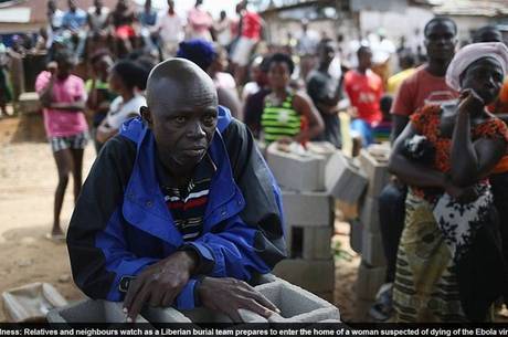 Ebola já matou mais de 2.400 pessoas