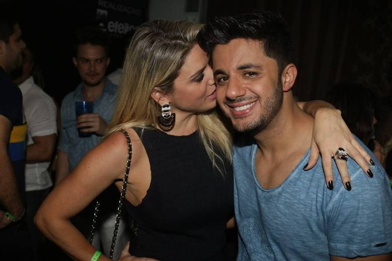 Mari Alexandre era uma das mais animadas e mostrou intimidade com o sertanejo