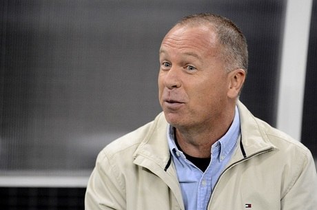 Mano admite realidade “bastante clara” de briga por Libertadores