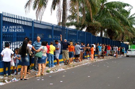 Primeiro turno das eleições presidenciais teve aumento de votos brancos e nulos em relação a 2010 e 2006