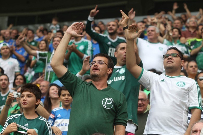 [OFF] Qual clube tem mais sócios-torcedores? Verdão almeja o Top 10 e encosta no Manchester United
