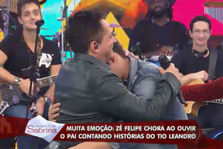 Leonardo ainda fez um comentário sobre a carreira que trilhou com o irmão.— Tudo que a gente construiu foi dentro de uma honestidade muito grande, de uma alegria muito grande