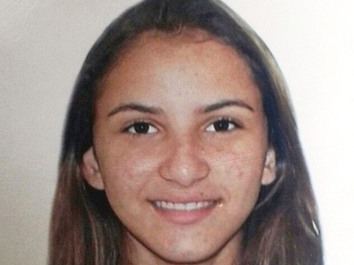 A mãe de Cassiane Lima procurou a polícia para relatar o desaparecimento no dia 27 de novembro.— A mãe disse que Cassiane estava em casa, como de costume, com os outros dois irmãos mais novos. Os irmãos foram para a escola em um transporte escolar e Cassiane ficou em casa. A mãe dela estranhou, pois não conseguiu manter contato com a filha durante toda a manhã. Ao chegar em casa, ela constatou que a menina não estava, mas não sentiu falta de nenhum pertence dela