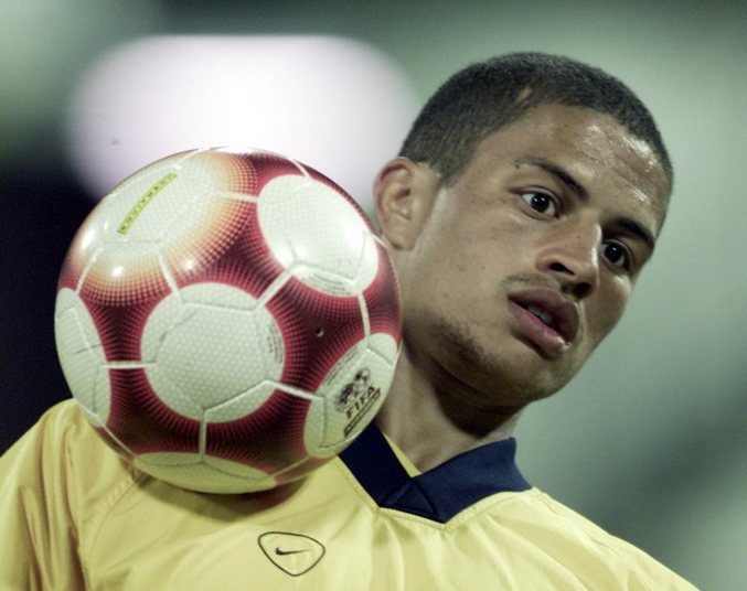 Futebol brasileiro se despede da categoria de Alex