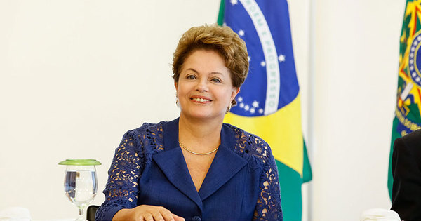 Dilma vai cobrar de ministros cumprimento de cortes de gastos - R7