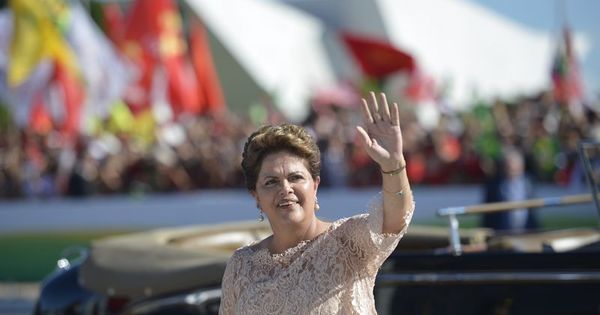 Em primeira reunião com ministros, Dilma deve falar de apagão e ... - R7