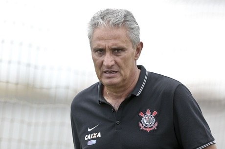 Timão adota modelo europeu para maratona de jogos