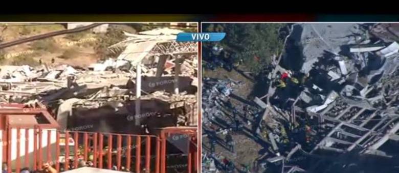 De acordo com a Televisa, pelo menos duas pessoas morreram na explosão