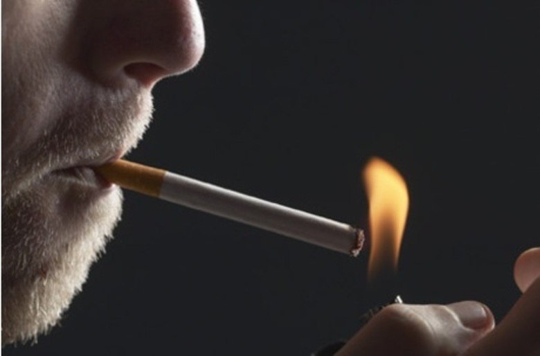 O cigarro também está na lista dos produtos com uma das maiores taxas de tributos embutidos: 80,42% do preço vão para cobrir impostos