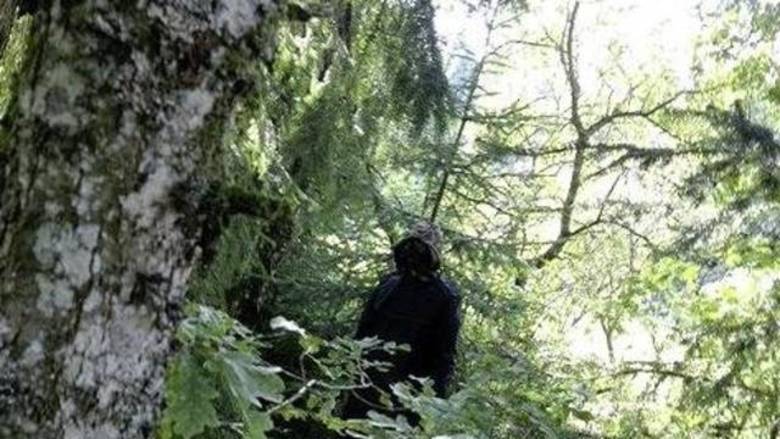 Uma habitante local afirmou que Loyon uma vez aterrorizou os filhos dela, se aproximando da propriedade da família, que fica na rota feita por ele todas as vezesO mundo é um lugar assombrado! Se assombre com mais fatos assustadores curtindo a página oficial do Hora 7