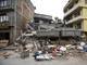 Centenas de pessoas morreram em um terremoto de 7,5 graus na escala Richter que atingiu o Nepal neste sábado (25)