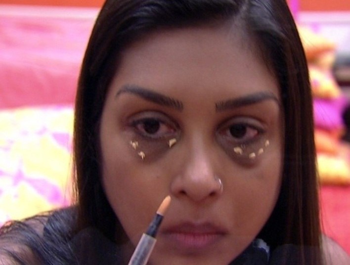 No quesito beleza, o que mais repercutiu no BBB15 foram as grandes olheiras de Amanda