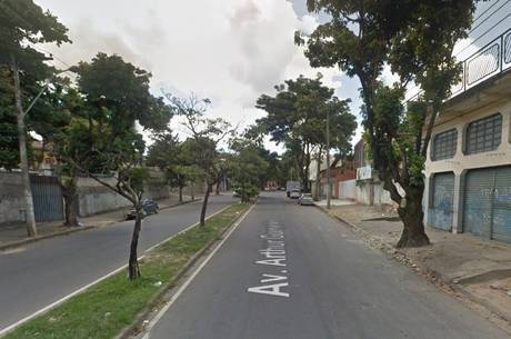 Jovem foi encontrado caído na rua Artur Guimarães, bairro Santa Cruz