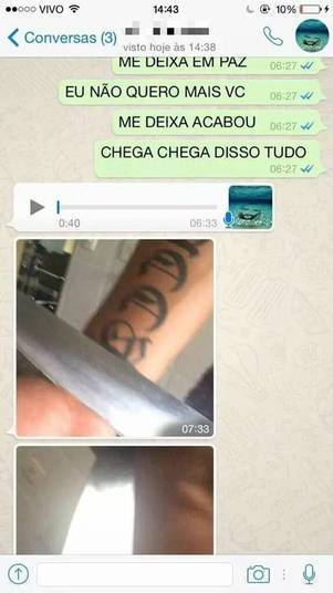 O vascaíno discutiu com ela por meio das redes sociais e as fotos acabaram vazando