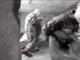No vídeo do Projeto Ísis, os soldados recolhem o corpo encontrado e o levam para um centro de estudos na Rússia, segundo as conversas registradas