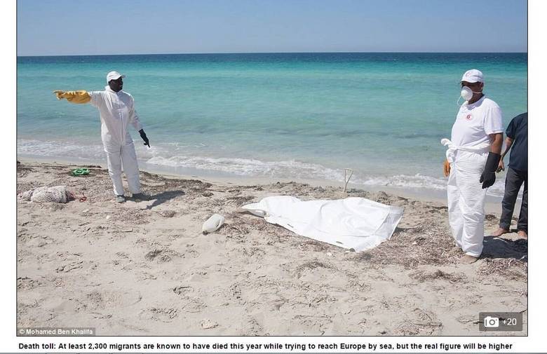 Fotografias inditas tiradas nas praias da cidade de Zuwara, situada na costa oeste da Lbia perto da fronteira com a Tunsia, revelam a verdadeira extenso da crise de imigrao