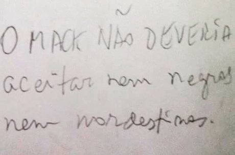 Criminoso Picha Frases Racistas Em Banheiro Do Mackenzie Noticias R7 Sao Paulo