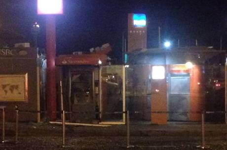 Na semana passada, suspeitos explodiram caixa no mesmo local