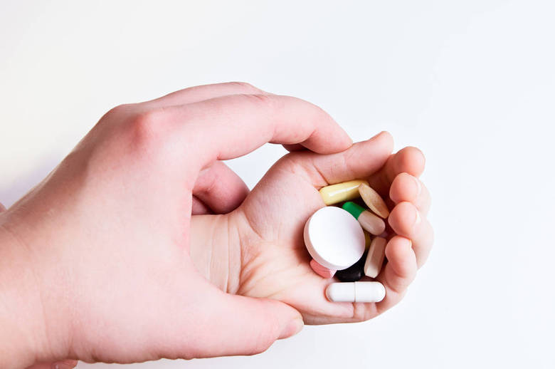 Segundo informações do The Sun, depois de quatro dias no hospital, ele foi diagnosticado com síndrome de Stevens-Johnson, uma condição rara mas potencialmente fatal que, normalmente, é consequência de uma reação a medicações ou infecções. No corpinho de Finley, começaram a aparecer erupções vermelhas, que, em algumas partes, foram ficando mais escuras. A alergia fez com que ele 'queimasse de dentro para fora'