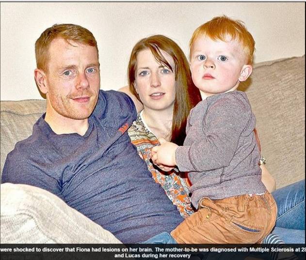 De acordo com o site Daily Mail, ela precisou ficar longe do filho após o parto para se tratar 