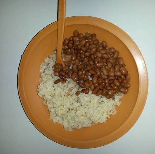 Merenda da Escola Estadual Fernão Dias Paes, na zona oeste