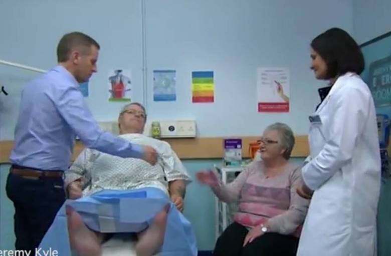 O homem de 67 anos contou que sua vida sexual foi arruinada depois da operação— Eu perdi minha masculinidade, não sou mais o homem que costumava ser. O sexo acabou