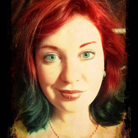 Zsuzsa conta que não achou que a lesão fosse tão grave em um primeiro momento — apesar de ter perdido um dente instantâneamente