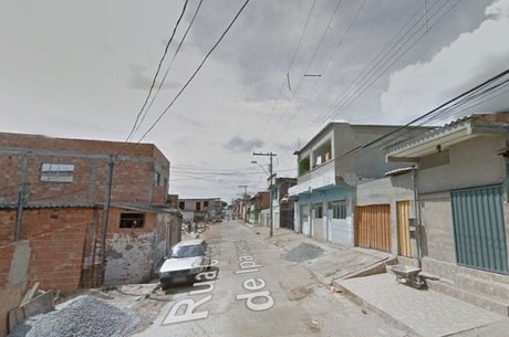 Grupo foi abordado na rua Conceição de Ipanema, em Venda Nova