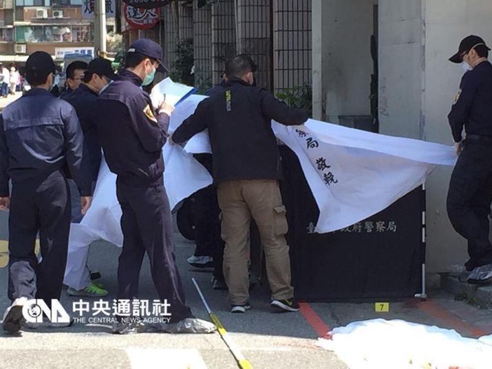 Uma menina de 3 anos de idade foi decapitada em um ataque aparentemente aleatório no metrô de Taipei, na China, nesta segunda-feira (28), segundo informou a polícia local
