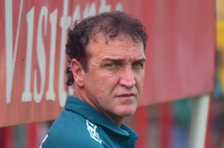 Cuca ganha 'carta branca' para reformular o elenco do Palmeiras