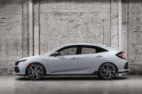 Design similar ao sedã, hatch chega com motor de 174 cv e 180 cv
