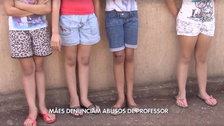Outra mãe relatou
que a filha tinha medo de falar com o professor na hora da correção porque
temia ser abusada novamente. As mães já foram ouvidas pela polícia