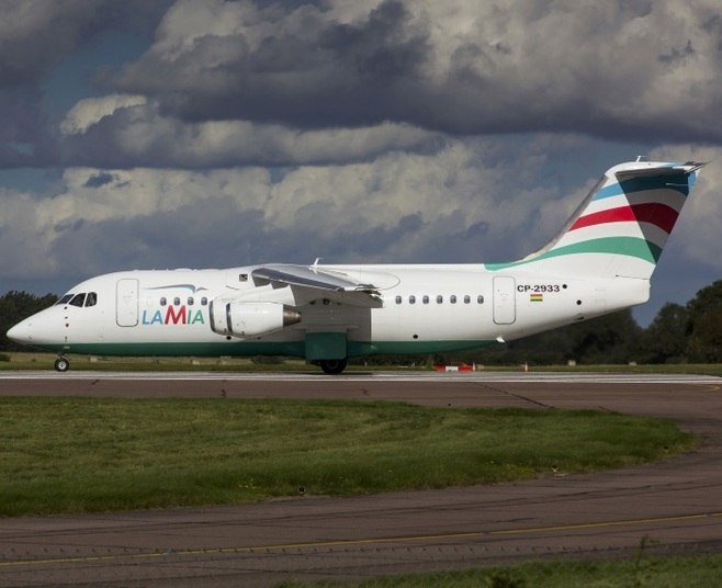 Avião que se chocou na Colômbia com a delegação da Chapecoense era um Avro RJ85 que deixou de ser fabricado em 2002. A aeronave era operada pela empresa boliviana Lamia