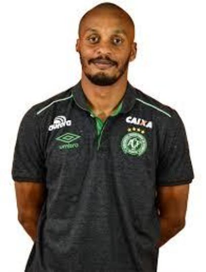 Anderson PaixãoPosição: Preparador físicoPerfil: Filho do preparador físico Paulo Paixão, com passagens pela Seleção Brasileira. É o segundo filho que Paulo Paixão perde.  Em 2002, Alessandro, de 25 anos, teve uma parada cardíaca e acabou morrendo. Anderson Paixão deixa dois filhos e mulher 