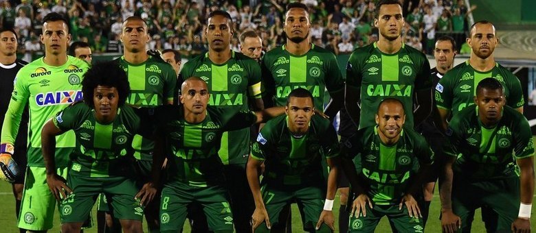 Resultado de imagem para Conmebol deve declarar Chapecoense campeã da Copa Sul-Americana